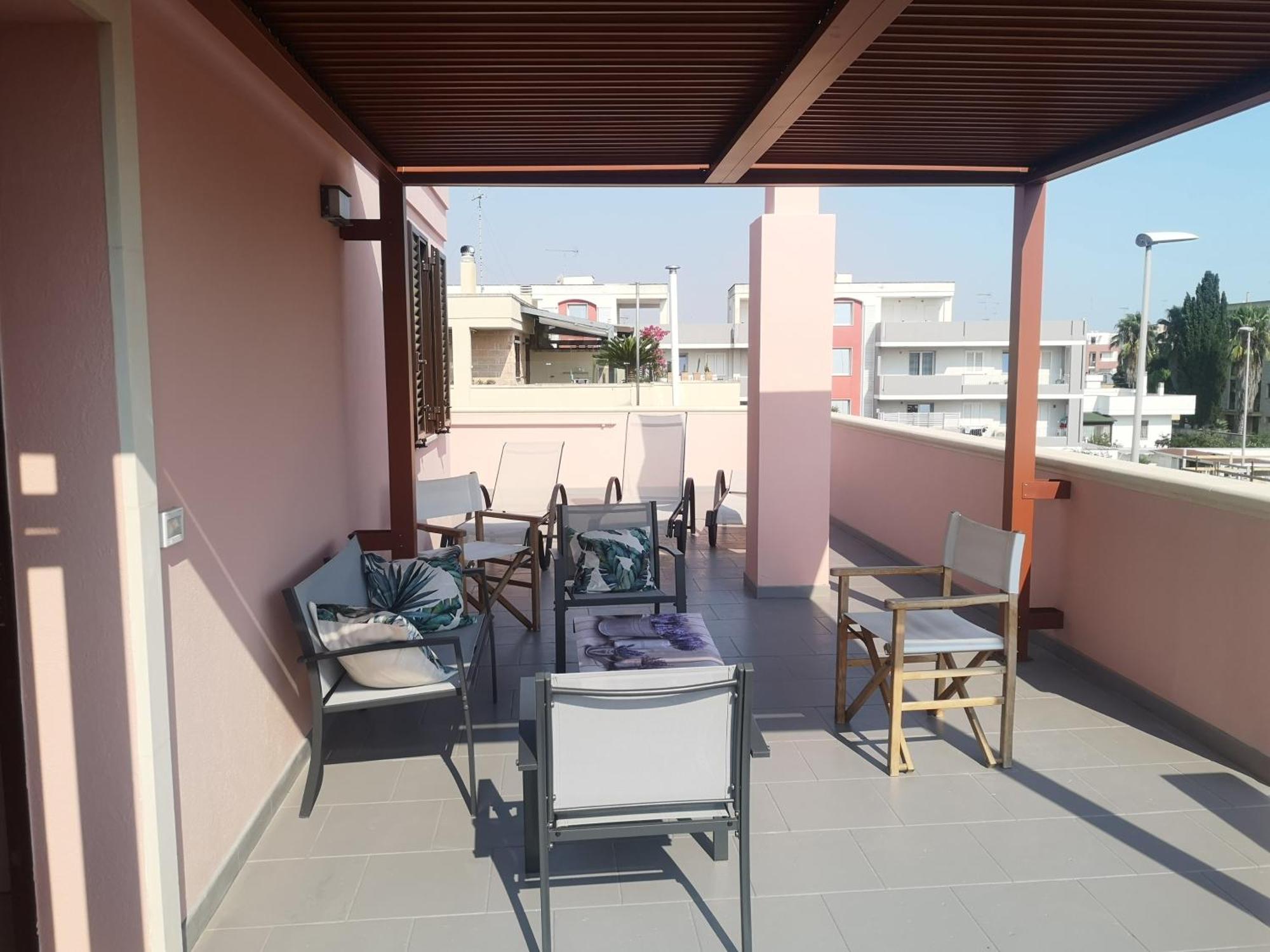 La Terrazza Salentina Lecce-Charme & Comfort - Parcheggio Apartment Exterior photo